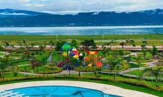 Foto de inmueble en LAKE SHORE, Col. San Cristóbal Zapotitlán C.P. 45840, Jocotepec
