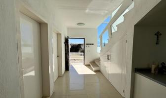 Foto de inmueble en Privada Toronja, Col. San Juan Cosala C.P. 45820, Jocotepec