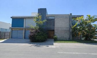 Foto de inmueble en Av. Verona, Col. San Juan de Ocotan C.P. 45019, Zapopan
