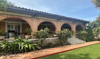 Foto de inmueble en , Col. San Luis Soyatlan C.P. 49440, Tuxcueca