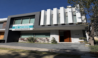 Foto de inmueble en Av. Valle Imperial, Col. San Rafael C.P. 44810, Guadalajara