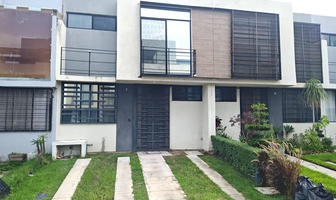 Foto de inmueble en Av fuente mayor, Col. Santa Cruz Del Valle C.P. 45655, Tlajomulco de Zúñiga