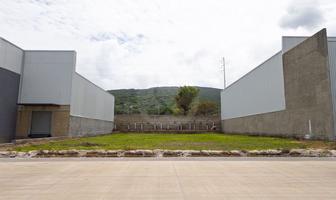 Foto de inmueble en Carretera a San Isidro Mazatepec 4900, Col. Santa Cruz de la Loma (Tepetates) C.P. 45644, Tlajomulco de Zúñiga