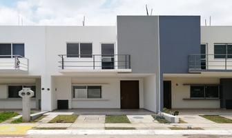 Foto de inmueble en Carretera San Isidro Mazatepec, Col. Santa Cruz de las Flores C.P. 45640, Tlajomulco de Zúñiga