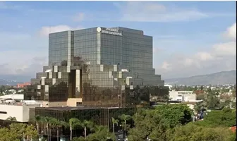 Foto de inmueble en LOPEZ MATEOS Y MOCTEZUMA #N/A, Col. Santa Eduwiges C.P. 44580, Guadalajara