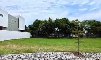 Foto de inmueble en Avenida Rio San Francisco, Col. Santa Lucia C.P. 45200, Zapopan