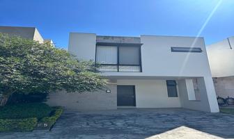 Foto de inmueble en Av. Paseo de La Luna, Col. Santillana Parque Residencial C.P. 45019, Zapopan