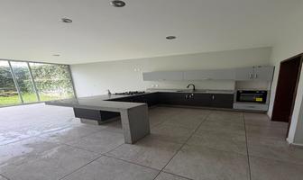 Foto de inmueble en Estanque, Col. Sendero las Moras C.P. 45645, Tlajomulco de Zúñiga
