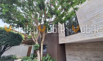 Foto de inmueble en Av. Paseo Solares, Col. Solares C.P. 45019, Zapopan