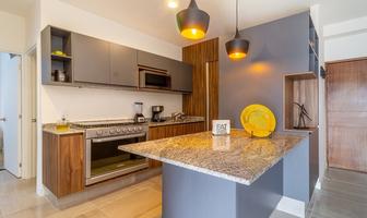 Foto de inmueble en Av. Paseo de La Luna, Col. Solares C.P. 45019, Zapopan