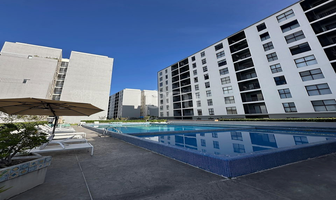 Foto de inmueble en Av. Paseo de la Luna, Col. Solares C.P. 45019, Zapopan