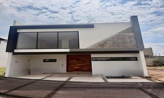 Foto de inmueble en Av paseo Altanza, Col. Solares C.P. 45019, Zapopan