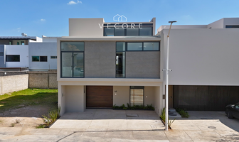 Foto de inmueble en Paseo Altanza, Col. Solares C.P. 45019, Zapopan