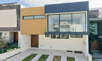 Foto de inmueble en Calle Valle del Imperio, Col. Tepeyac C.P. 45150, Zapopan