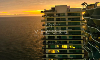 Foto de inmueble en Av. De las Garzas, Col. Terminal Marítima C.P. 48333, Puerto Vallarta