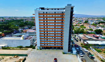 Foto de inmueble en Av Presa del Laurel, Col. Tetlán C.P. 44820, Guadalajara