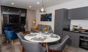 Foto de inmueble en AV VALLARTA, Col. Vallarta Poniente C.P. 44110, Guadalajara