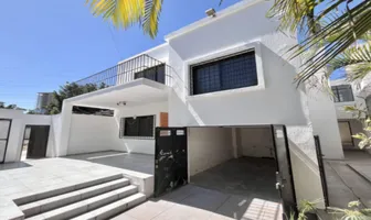 Foto de inmueble en Autlan #146, Col. Vallarta Poniente C.P. 44110, Guadalajara