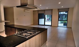 Foto de inmueble en Av. Ignacio L Vallarta, Col. Vallarta Poniente C.P. 44110, Guadalajara