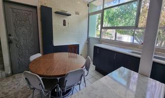 Foto de inmueble en Juan Pablo, Col. Vallarta Sur C.P. 44500, Guadalajara