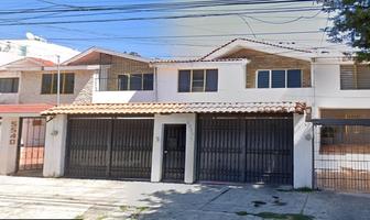 Foto de inmueble en León Tolstoi, Col. Vallarta Universidad C.P. 45110, Zapopan
