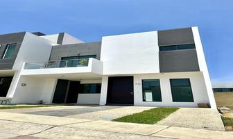 Foto de inmueble en Av del Bosque Real, Col. Valle Imperial C.P. 45134, Zapopan