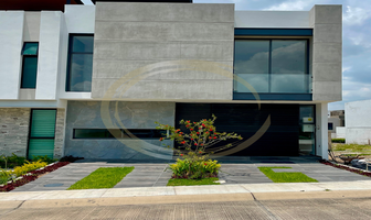 Foto de inmueble en Av del Bosque Real, Col. Valle Imperial C.P. 45134, Zapopan