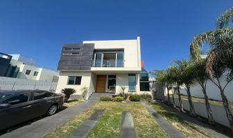 Foto de inmueble en Boulevard Valle Imperial, Col. Valle Imperial C.P. 45134, Zapopan