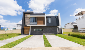Foto de inmueble en Boulevard Valle Imperial, Col. Valle Imperial C.P. 45134, Zapopan