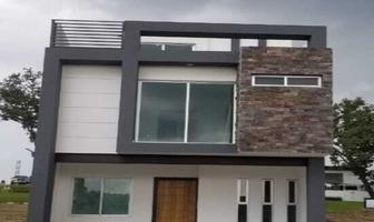 Foto de inmueble en MADEIRAS, Col. Valle Imperial C.P. 45134, Zapopan