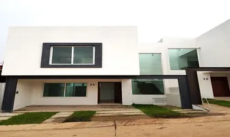 Foto de inmueble en Madeiras Residencial #1, Col. Valle Imperial C.P. 45134, Zapopan