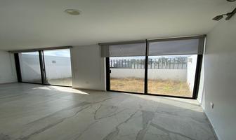 Foto de inmueble en Madeiras, Col. Valle Imperial C.P. 45134, Zapopan