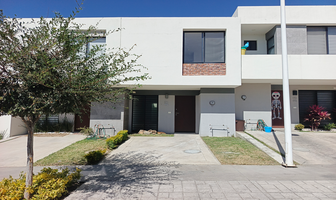Foto de inmueble en Paseo del Alva, Col. Valle Imperial C.P. 45134, Zapopan