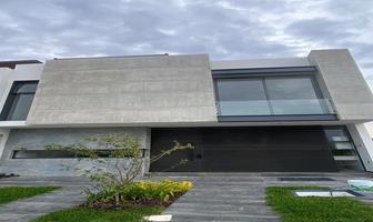 Foto de inmueble en blv imperial, Col. Valle Imperial C.P. 45134, Zapopan