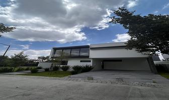 Foto de inmueble en Av Paseo Valle Real, Col. Valle Real C.P. 45019, Zapopan