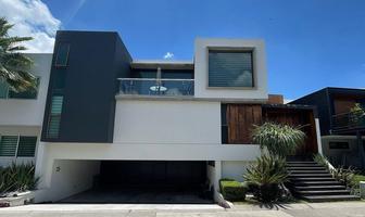 Foto de inmueble en Av. Verona, Col. Valle Real C.P. 45019, Zapopan