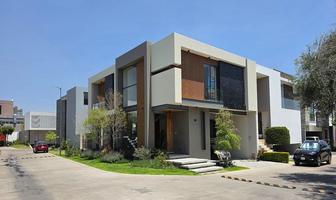 Foto de inmueble en Avenida paseo de la Toscana, Col. Valle Real C.P. 45019, Zapopan
