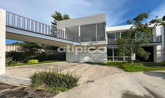 Foto de inmueble en Cam. Arenero 1052, El Bajío, 45019 Zapopan, Jal., Col. Valle Real C.P. 45019, Zapopan