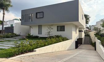 Foto de inmueble en Paseo San Arturo Oriente, Col. Valle Real C.P. 45019, Zapopan