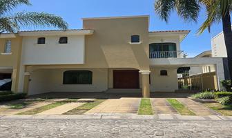 Foto de inmueble en Paseo San Arturo Pte., Col. Valle Real C.P. 45019, Zapopan