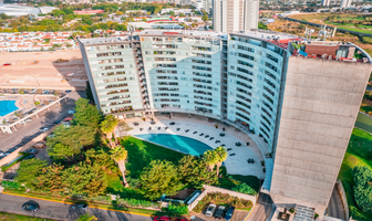 Foto de inmueble en Paseo Valle Real, Col. Valle Real C.P. 45019, Zapopan