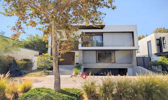 Foto de inmueble en Paseo valle real, Col. Valle Real C.P. 45019, Zapopan
