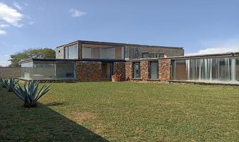 Foto de inmueble en Francisco F Zepeda, Col. Valle de Santa Cruz C.P. 45640, Tlajomulco de Zúñiga