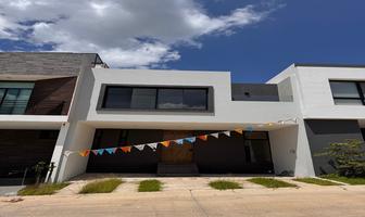 Foto de inmueble en Av Paseo de la cantera, Col. Valles de Nuevo México (La Periquera) C.P. 45134, Zapopan
