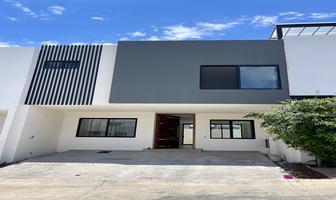 Foto de inmueble en Coto Alicante, Col. Valles de Nuevo México (La Periquera) C.P. 45134, Zapopan