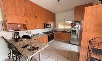 Foto de inmueble en Paseo de la reina, Col. Villas Camino Real de Colima C.P. 45646, Tlajomulco de Zúñiga