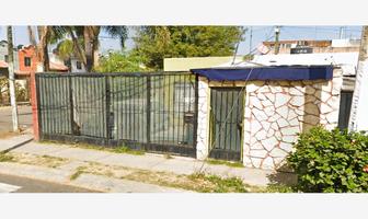 Foto de inmueble en Avenida de las Calandrias #1815, Col. Villas La Loma C.P. 45134, Zapopan