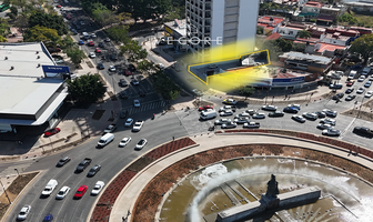 Foto de inmueble en Av. Ignacio L Vallarta, Col. Villaseñor C.P. 44600, Guadalajara