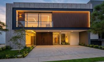 Foto de inmueble en Av Universidad, Col. Virreyes Residencial C.P. 45110, Zapopan