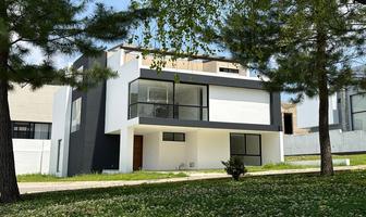 Foto de inmueble en av paseo de los robles nte, Col. Vistas del Sol C.P. 45237, Zapopan